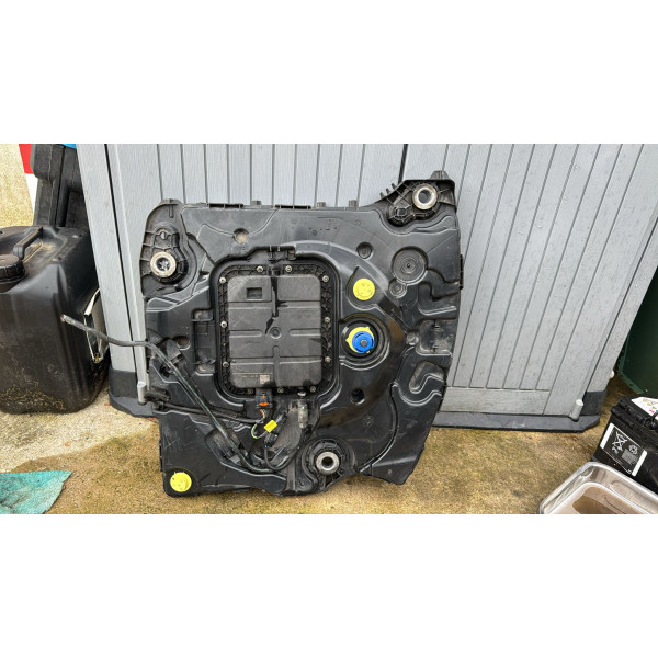 Reservoir AdBlue pour PEUGEOT 2008 1 PHASE 1 P1002942 1.6 Hdi